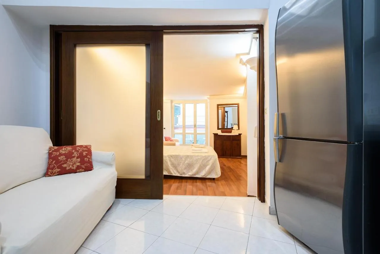 Via Avvocata 25 Apartment Naples Italy