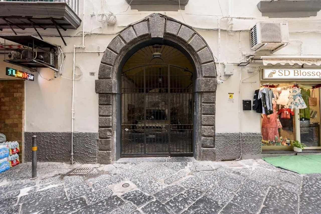 Via Avvocata 25 Apartment Naples Italy